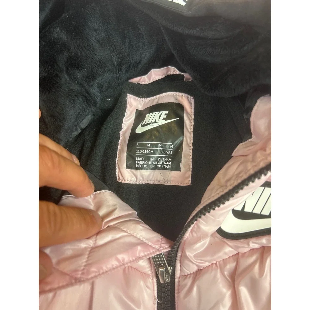 Nike Girls Pink Puffer Jacket Fleece Lined Hooded Winter Coat Size 6 5-6 Yrs